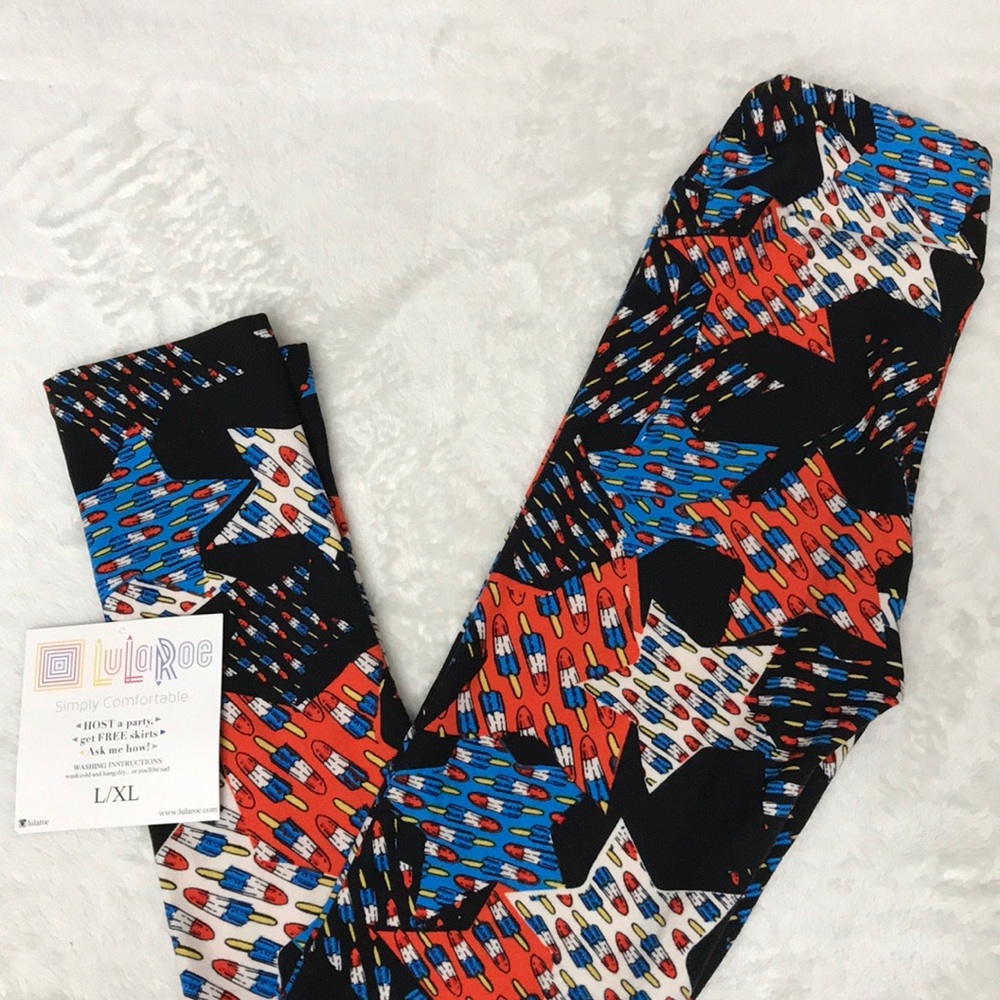 🔴 SOLD 🔴 Super cute Americana L/XL kids leggings